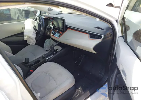 2022 Toyota Corolla Le z USA, uszkodzony, nr VIN 5YFEPMAE1NP312487